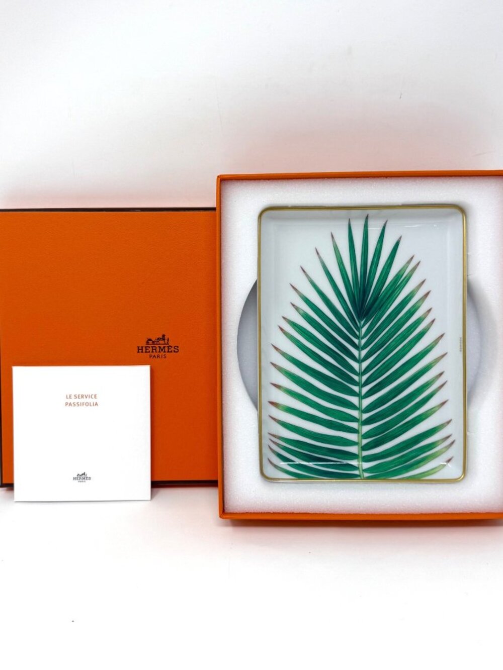 Hermes Small Porcelain Passifolia Palm Leaf Tray N2 Plate (Phone Stamp)